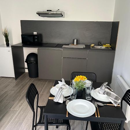 Les jardins marseillais 3 - appartement 4 personnes - plages calanques- stade vélodrome - hôpital la Timone Marselha Exterior foto